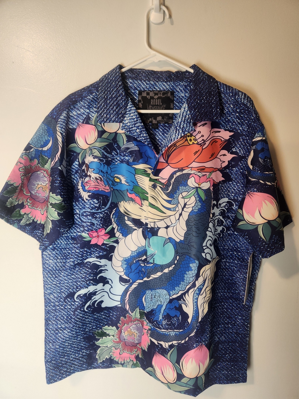 rebels Blue Dragon Print Short-Sleeve Button-Down Shirt